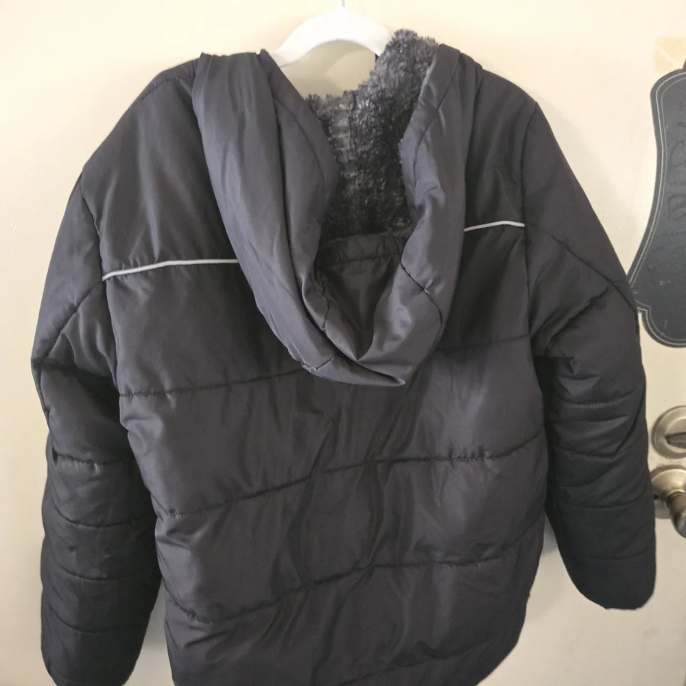 Swiss Tech Kids Dark Puffer Jacket‎ with White Accents